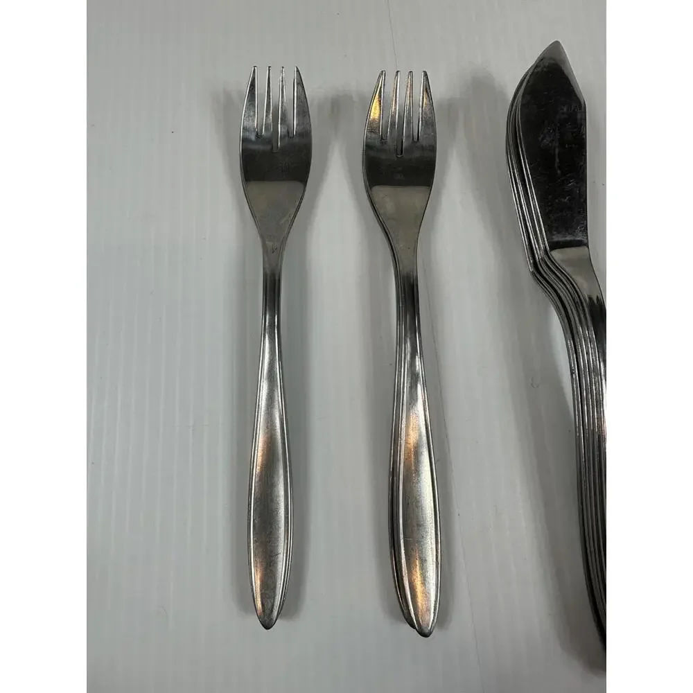 Vintage Chronolite Forks Butter Knifes Stainless Steel 16 Pieces‎ MCM